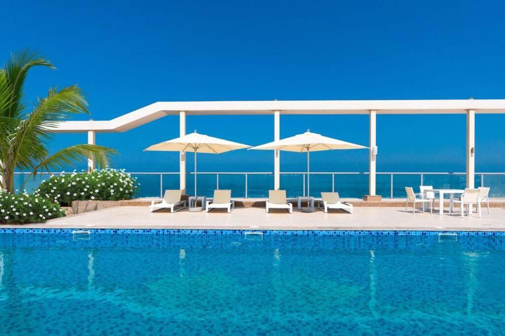 Ocean Whisper Ultra Luxe 1 Bedroom Apartment With A Private Beach - Al Marjan Island رأس الخيمة المظهر الخارجي الصورة